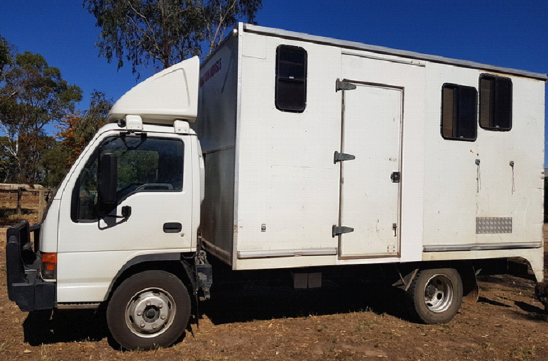 Isuzu NPR Turbo Diesel Tray Top Truck 1998 For Sale Truck Finance made easy 180088LOAN Australia wide 24x7