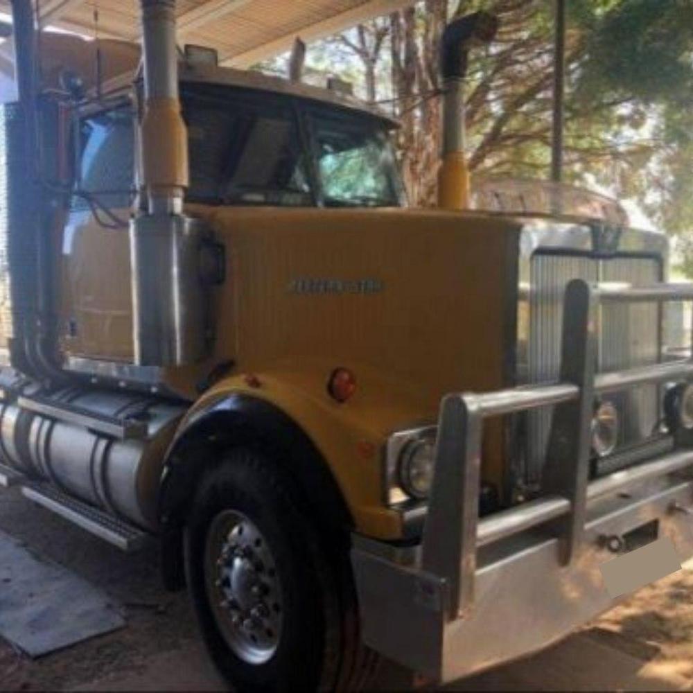 Western Star 4964 2000 Prime Mover  For Sale Truck Finance made easy 180088LOAN Australia wide 24x7